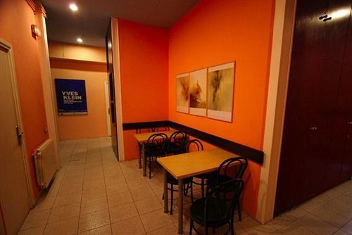 ברצלונה Hostal Baires מראה חיצוני תמונה